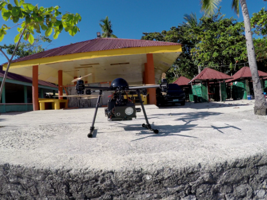 2015년 전 세계가 다양한 드론(HELPDRONE)이 이슈가 되고 있다.