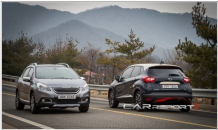 [비교 시승기] 연비 끝판왕 소형CUV 푸조 2008 vs 르노삼성 QM3