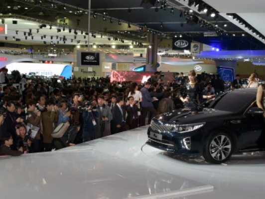 [서울모터쇼] 봄을 달굴 신차 ‘기술을 만나다, 예술을 느끼다’