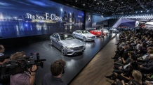 디트로이트 모터쇼에서 메르세데스-벤츠 The New E-Class 공개!