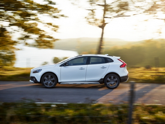 볼보자동차코리아, S80과 크로스컨트리(V40) 대상 특별 프로모션 실시