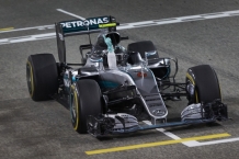 메르세데스 AMG 페트로나스 F1 팀 드라이버 니코 로즈버그, 2016 F1 바레인 그랑프리 우승