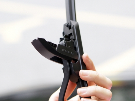 보쉬, 성년의 날 초보 운전자 위한 '왕초보 차량 점검 팁 3종 세트' 제안