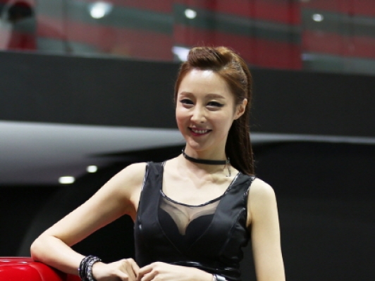 [포토]닛산을 빛나게 하는 섹시한 레이싱 모델 은빈!