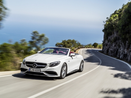 럭셔리 고성능 오픈탑 스포츠카, AMG S63 4MATIC 카브리올레 출시