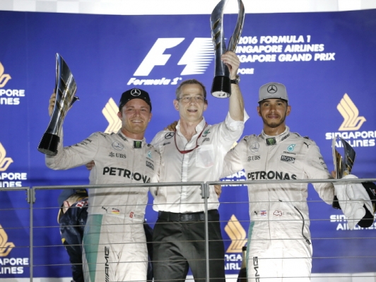 메르세데스 AMG 페트로나스 F1 팀 니코 로즈버그, 2016 F1 싱가포르 그랑프리 1위