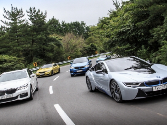 BMW 100년 자동차기술력, 고성능 M부터 친환경, 럭셔리카 질주