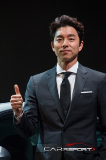 배우 공유, 준대형 1등급연비 올 뉴 K7 하이브리드 모델로 공유