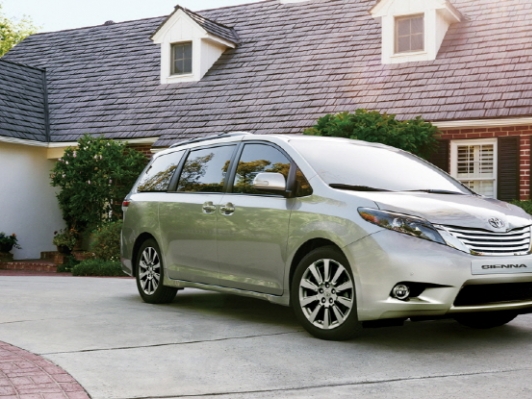 힘과 연비까지 잡은 토요타 '2017 시에나' 출시