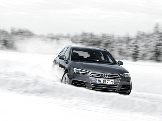 기계식 풀타임 사륜구동 시스템 “콰트로” 생산 8백만 대 돌파