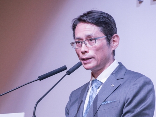 토요타가 개척해 나아가는 PHEV '프리우스 프라임' 진격