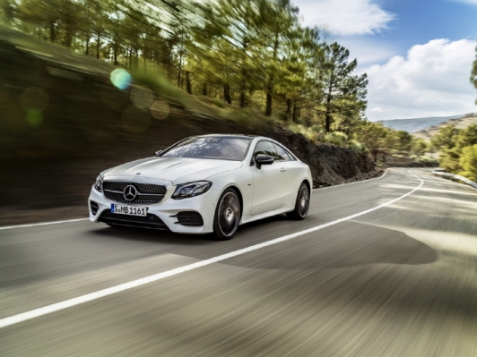 벤츠, 뉴 E-클래스 쿠페 출시
