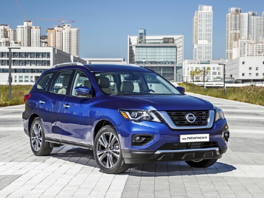 7인승 패밀리 SUV,  ‘2017 뉴 닛산 패스파인더’ 플래티넘 트림 5,390 만원