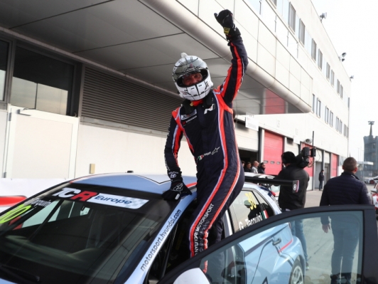 현대차 첫 서킷용 경주차 i30 N TCR 레이싱 본고장 유럽에서 우승