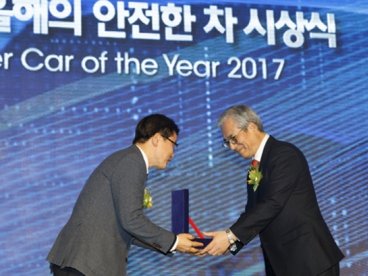 BMW 그룹 코리아, 뉴 520d 역대 최고 점수로 ‘2017 올해의 안전한 차’ 최우수상 수상