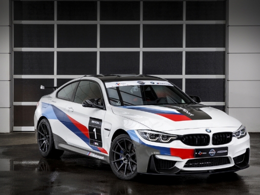 BMW 그룹 코리아, CJ 슈퍼레이스 M 클래스 레이스카 공개