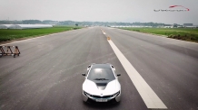 (영상 시승기) 비상활주로 질주한 은갈치 BMW i8