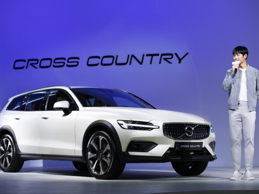 (영상) 크로스컨트리(V60) =세단+SUV, 장점만 모았다?