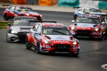 현대차, 2019 WTCR 드라이버 부문 2년 연속 종합 우승 