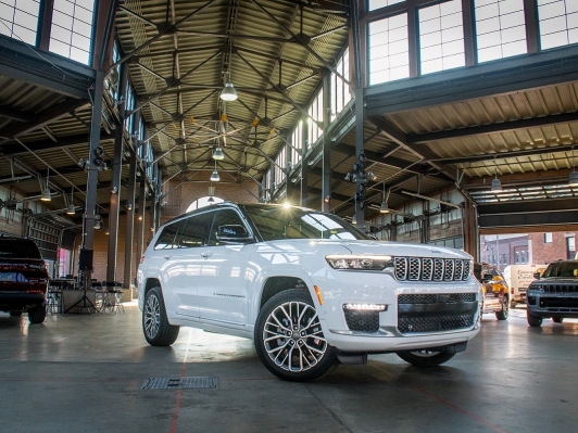 출시 임박한 지프(Jeep®) ‘올 뉴 그랜드 체로키 L’ 해외 반응은? 