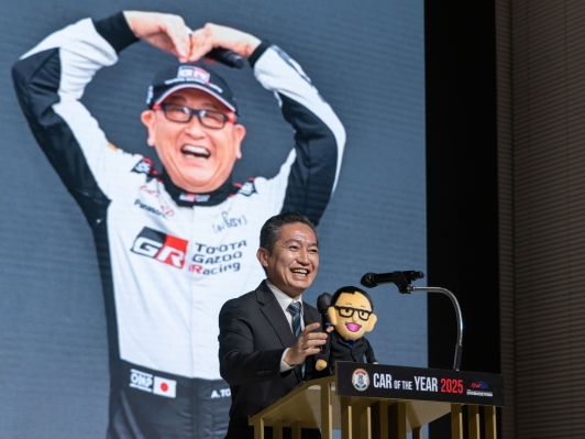 현대차와 토요타의 인연은... '2025 대한민국 올해의 차' 시상식