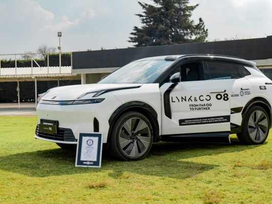  기네스 세계기록 달성, 링크앤코 PHEV SUV 08, 전기 모드 293km 주행