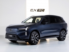 ‘바퀴 달린 스마트폰’이 현실이 됐다. EX90이 바꿀 자동차의 미래
