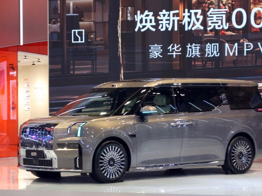 지커 7X, 한국시장 초토화 예고 “볼보가 만든 전기차?”