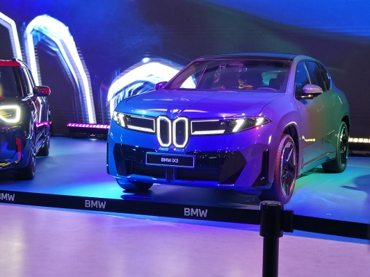  BMW, 부산모빌리티쇼서 미래 전략 총출동…한국 최초 '7시리즈 네로 루쏘'·차세대 iX3 공개