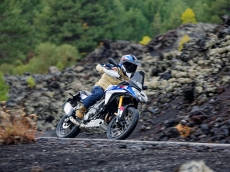 BMW F 450 GS, “작다고 얕봤다간 큰코다친다” 178kg에 48마력, 진짜 GS가 나타났다